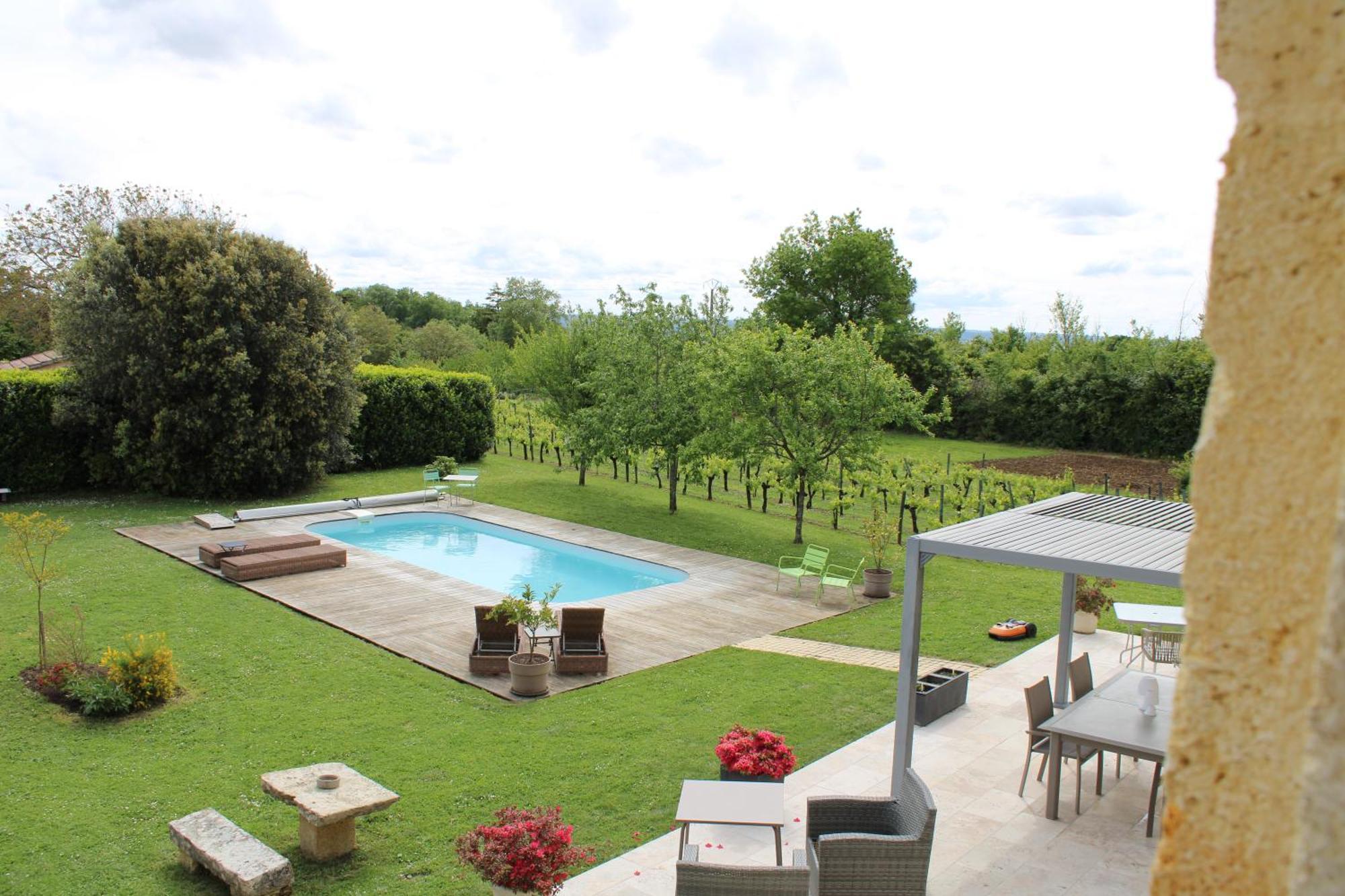 La Vigneraie De Laura Bed & Breakfast Sainte-Colombe  Exterior photo